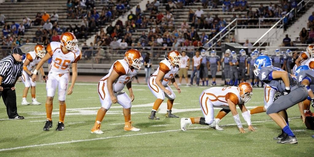 eagle defense vs jay 2014.jpg